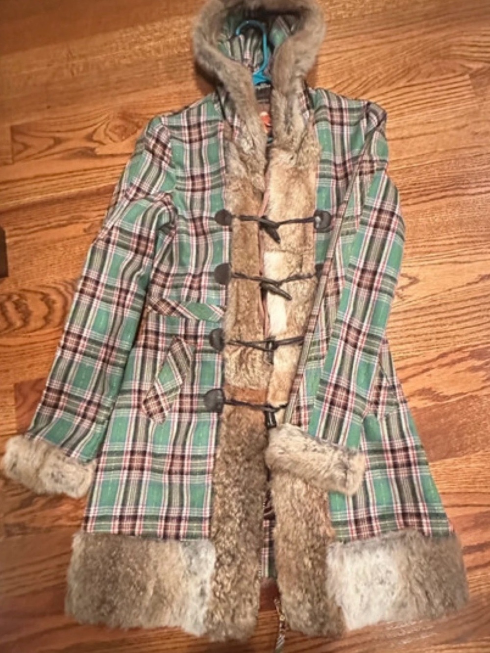 Twill twenty two Plaid Green Toggle Coat